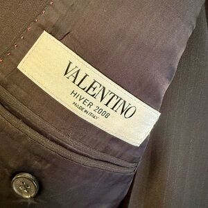 Authentic Valentino Men’s Pinstripe Suit - Hiver 2008 Collection - Made in Italy